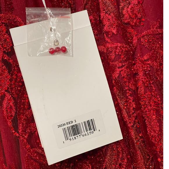 Mac Duggal Red Embellished Plunge Neck Illusion Mermaid Gown 20330 Size 2 NWT - Picture 12 of 12